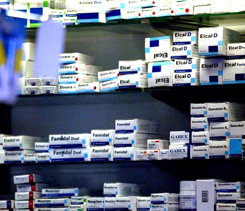 Coronavirus: Fenatrafar denuncia escasas medidas sanitarias para trabajadores de farmacias Coronavirus: Fenatrafar denuncia escasas medidas sanitarias para trabajadores de farmacias