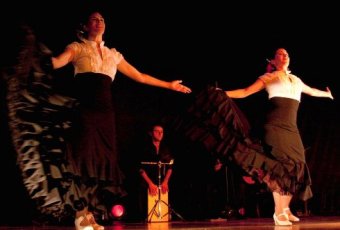 Espectáculo «Flamenco pa ti» en UNAB Espectáculo «Flamenco pa ti» en UNAB