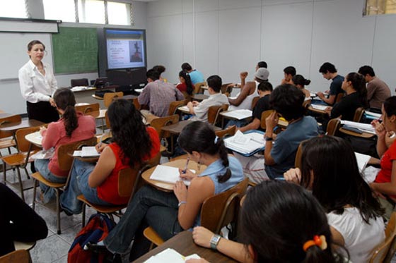 Financiamiento y miopía en Educación Superior Financiamiento y miopía en Educación Superior