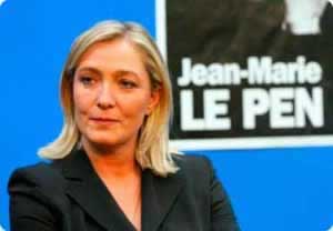 Marine Le Pen va al Líbano y se niega a usar velo delante de un líder musulmán Marine Le Pen va al Líbano y se niega a usar velo delante de un líder musulmán