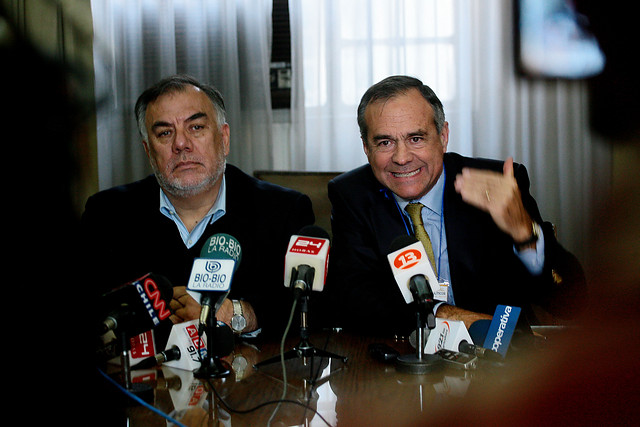 PS y DC inscriben pacto de concejales “Concertación democrática: Unidad para el cambio” PS y DC inscriben pacto de concejales