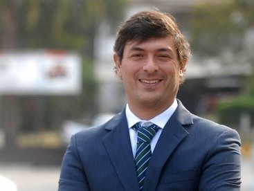 Continúa seguidilla de reuniones entre Franco Parisi y personeros de la UDI Continúa seguidilla de reuniones entre Franco Parisi y personeros de la UDI
