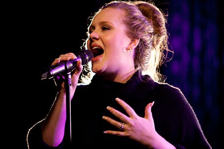 Adele gana el premio a la Canción del Año en EEUU por «Rolling In The Deep» Adele gana el premio a la Canción del Año en EEUU por «Rolling In The Deep»