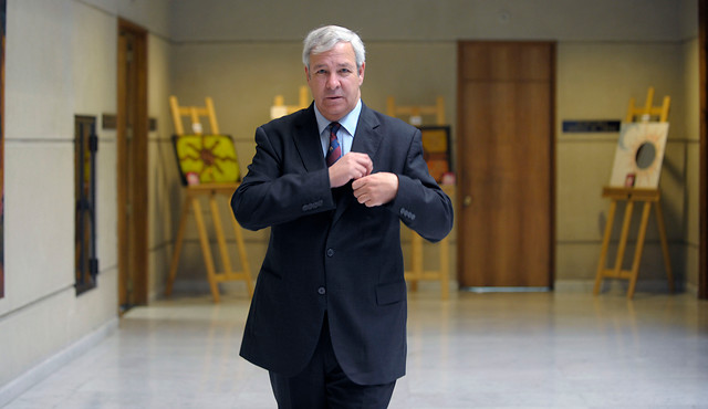 Urrutia prepara su salida de la UDI y llegaría al movimiento de José Antonio Kast Urrutia prepara su salida de la UDI y llegaría al movimiento de José Antonio Kast