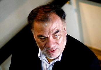 Andrade (PS) a Matthei: la política no se hace “con exabruptos” y “salidas de madre” Andrade (PS) a Matthei: la política no se hace