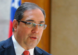 “El ministro Longueira se desenmascaró en la Comisión de Pesca”