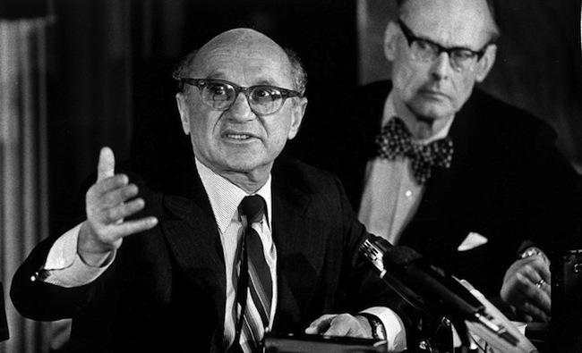 Friedman, el Nobel de Economía que proponía que los gobiernos 