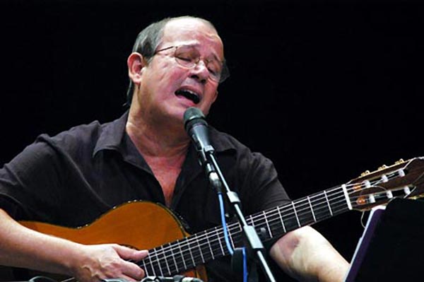 Nuevo disco de Silvio Rodríguez recuerda al escritor chileno Luis Sepúlveda Nuevo disco de Silvio Rodríguez recuerda al escritor chileno Luis Sepúlveda