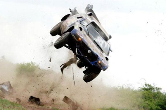 Deporte y tragedia confluyen en el Dakar por un alud en el noroeste argentino Deporte y tragedia confluyen en el Dakar por un alud en el noroeste argentino