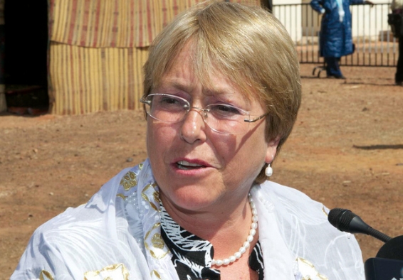 Bachelet “clandestina” en Chile: llega sin aviso y por tierra con destino a su casa en Caburga Bachelet