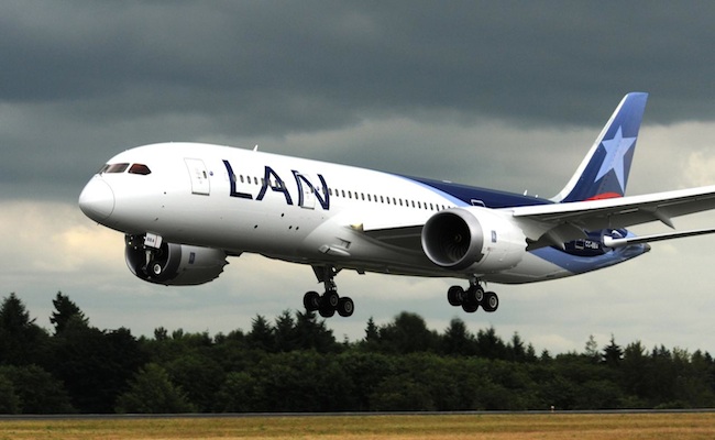 El Dreamliner: una pesadilla para Boeing con LAN sumándose a la lista de aerolíneas que suspenden los vuelos El Dreamliner: una pesadilla para Boeing con LAN sumándose a la lista de aerolíneas que suspenden los vuelos