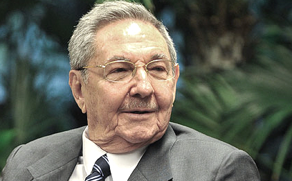 Los pinochetistas que quieren meter preso a Raúl Castro