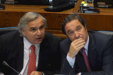 La derecha y el reconocimiento constitucional del Estado a los pueblos originarios La derecha y el reconocimiento constitucional del Estado a los pueblos originarios