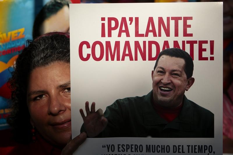 Gobierno de Venezuela critica serie «El Comandante» y anuncia producción propia sobre vida de Chávez Gobierno de Venezuela critica serie