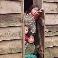Cien millones de jóvenes latinoamericanos son pobres y 30 millones «ninis» Cien millones de jóvenes latinoamericanos son pobres y 30 millones