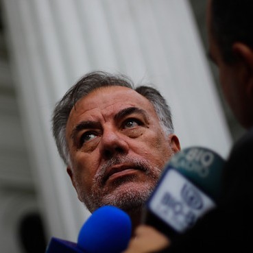Andrade (PS) por denuncia al INE: “Esto es muy grave, se ha instalado aquí la truchocracia” Andrade (PS) por denuncia al INE: