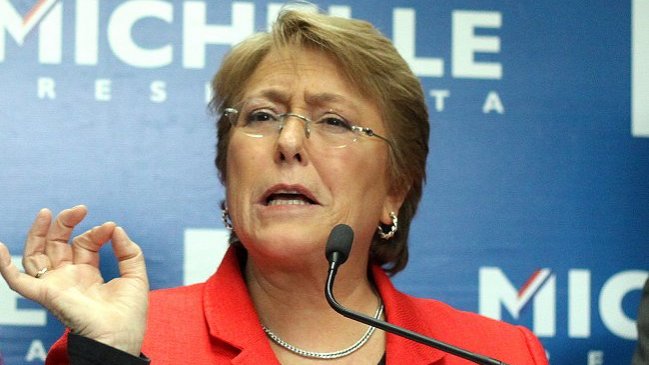 Así se debe hacer la nueva Constitución de la que habla Bachelet Así se debe hacer la nueva Constitución de la que habla Bachelet