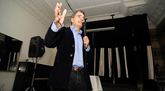 Velasco va a las primarias y dice que éstas son un “triunfo de la nueva política respecto de la vieja política” Velasco va a las primarias y dice que éstas son un