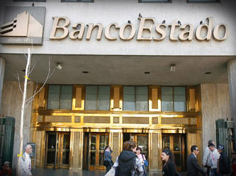 La historia oculta tras la demanda de los consumidores al BancoEstado La historia oculta tras la demanda de los consumidores al BancoEstado