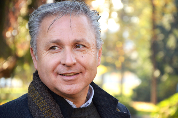 Ecologistas le recuerdan a Marcel Claude su colaboración con autoridades de la dictadura en el Banco Central Ecologistas le recuerdan a Marcel Claude su colaboración con autoridades de la dictadura en el Banco Central