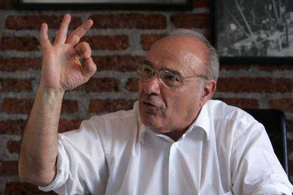 Presidente de Asexma graba un video donde dice a Awad que “se tome un armonyl” Presidente de Asexma graba un video donde dice a Awad que