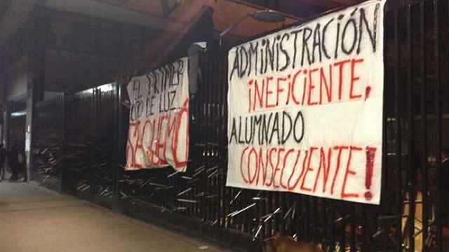 Instituto Nacional se va a toma con una adhesión del 59% del alumnado Instituto Nacional se va a toma con una adhesión del 59% del alumnado