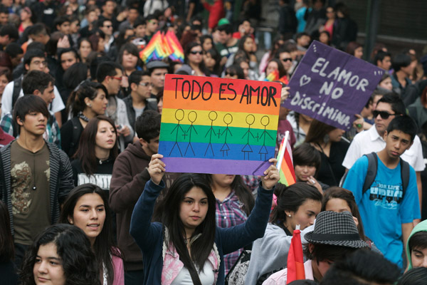 Movilh exigirá aprobación del AVP en Marcha por la Igualdad de sábado 11 de mayo Movilh exigirá aprobación del AVP en Marcha por la Igualdad de sábado 11 de mayo