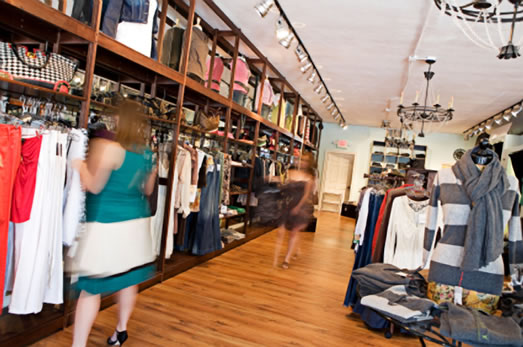 Desafío para una industria cuestionada: el retail debe ajustarse a un consumidor más informado y demandante. Desafío para una industria cuestionada: el retail debe ajustarse a un consumidor más informado y demandante.