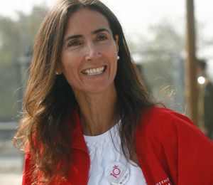 Indignación entre estudiantes generan vacaciones de ministra Schmidt en Italia Indignación entre estudiantes generan vacaciones de ministra Schmidt en Italia