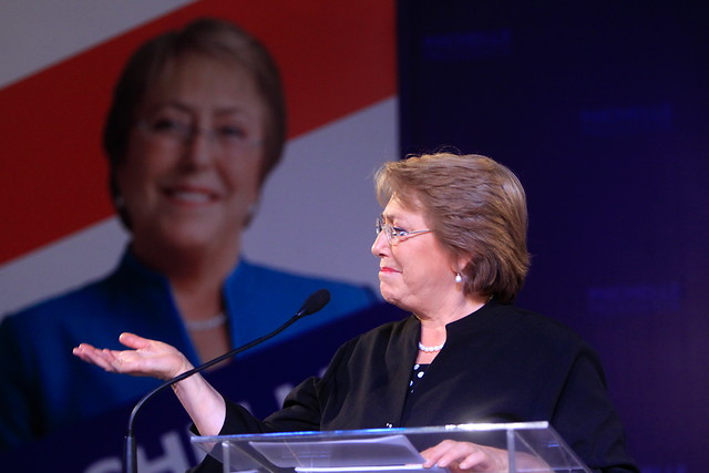Bachelet reafirma que habrá nueva Constitución y apuesta a ganar en primera vuelta Bachelet reafirma que habrá nueva Constitución y apuesta a ganar en primera vuelta