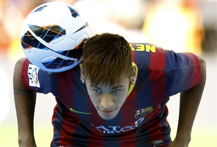 Neymar dejaría al Barcelona por el Manchester United