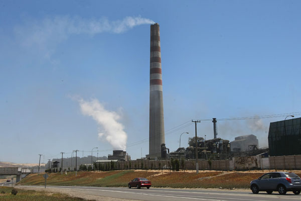 Parlamentarios presentaron proyecto de resolución a favor del cierre de Fundición Ventanas de Codelco Parlamentarios presentaron proyecto de resolución a favor del cierre de Fundición Ventanas de Codelco