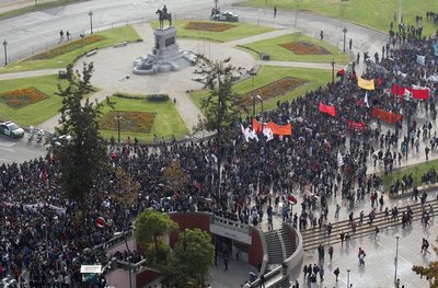 Intendencia Metropolitana aprueba recorrido de marcha estudiantil del 17 de octubre Intendencia Metropolitana aprueba recorrido de marcha estudiantil del 17 de octubre