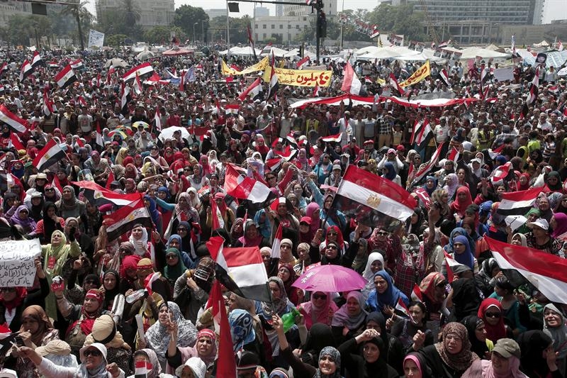 Mursi dice que la legitimidad es 