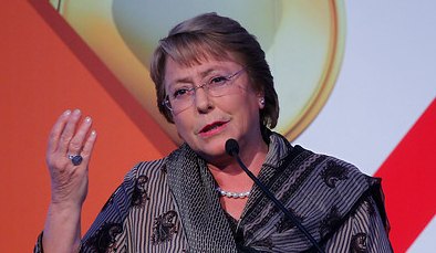 Bachelet se defiende de críticas a sus 50 medidas: “No estoy preocupada de lo que los otros están planteando” Bachelet se defiende de críticas a sus 50 medidas: