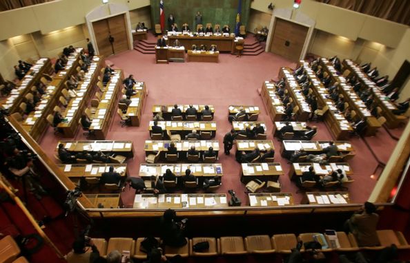 Comisión de DD.HH. aprueba proyecto de ley que decreta feriado el 11 de septiembre Comisión de DD.HH. aprueba proyecto de ley que decreta feriado el 11 de septiembre