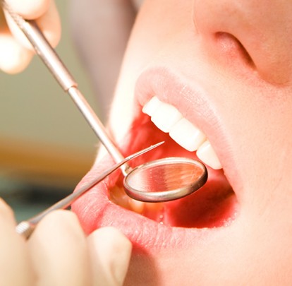 Colegio de Dentistas lanza campaña por el acceso a la salud bucal en Día de la Odontología