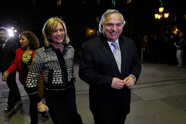 Diputados UDI se reúnen con Chadwick para pedir más apoyo a candidatura de Matthei Diputados UDI se reúnen con Chadwick para pedir más apoyo a candidatura de Matthei