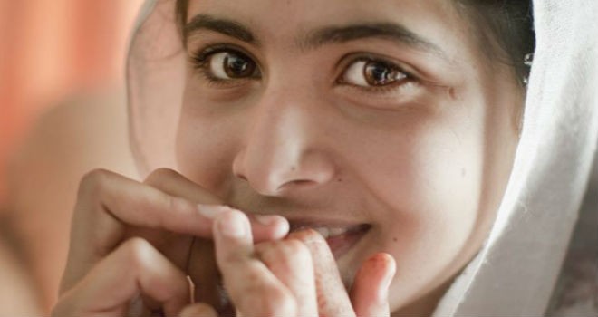 Adolescente pide dialogar con los talibanes Adolescente pide dialogar con los talibanes