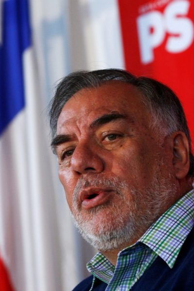 Andrade a Piñera: “Aquí hay un intervencionismo descarado” Andrade a Piñera: “Aquí hay un intervencionismo descarado”