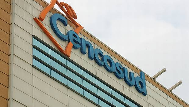 Cencosud da inicio a devolución de dineros a clientes afectados por cobros unilaterales Cencosud da inicio a devolución de dineros a clientes afectados por cobros unilaterales