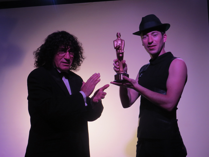 Integrante de Magic Twins es Galardonado con Oscar de la Magia Integrante de Magic Twins es Galardonado con Oscar de la Magia