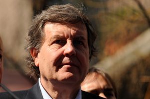 Melero critica la ofensiva de Piñera por conmemoración del Golpe y lo culpa anticipadamente de una eventual derrota de la derecha Melero critica la ofensiva de Piñera por conmemoración del Golpe y lo culpa anticipadamente de una eventual derrota de la derecha