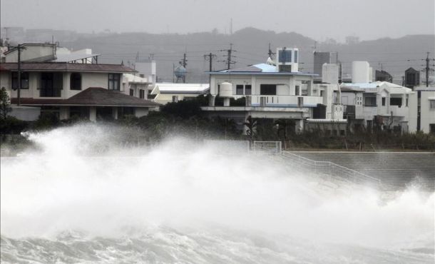Tifón Wipha deja al menos catorce muertos y decenas de desaparecidos en Japón Tifón Wipha deja al menos catorce muertos y decenas de desaparecidos en Japón