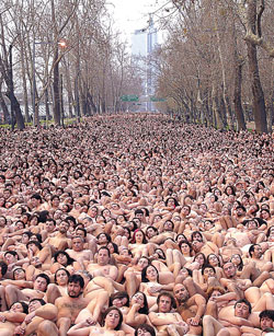 En busca de locaciones para una futura obra Spencer Tunick visita Chile En busca de locaciones para una futura obra Spencer Tunick visita Chile