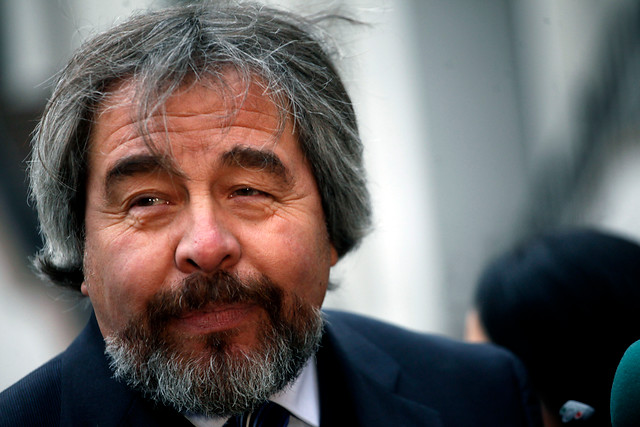 Gabriel Ascencio presentó reclamo ante el Tribunal Electoral para impugnar resultados en Los Lagos Gabriel Ascencio presentó reclamo ante el Tribunal Electoral para impugnar resultados en Los Lagos