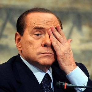 Berlusconi es expulsado del Senado italiano por su condena por fraude fiscal Berlusconi es expulsado del Senado italiano por su condena por fraude fiscal