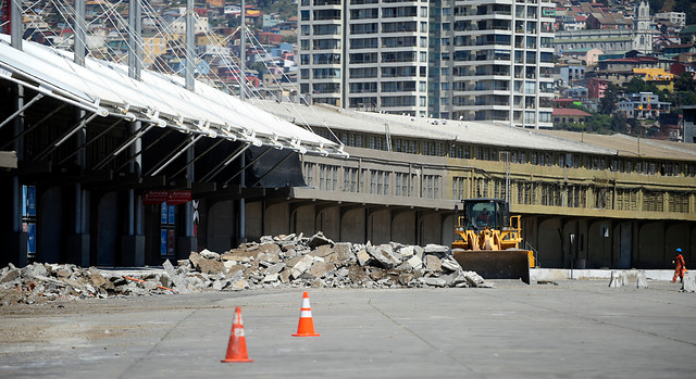 Tribunal paraliza construcción del mall Barón ante denuncia de vulneración de patrimonio arqueológico Tribunal paraliza construcción del mall Barón ante denuncia de vulneración de patrimonio arqueológico