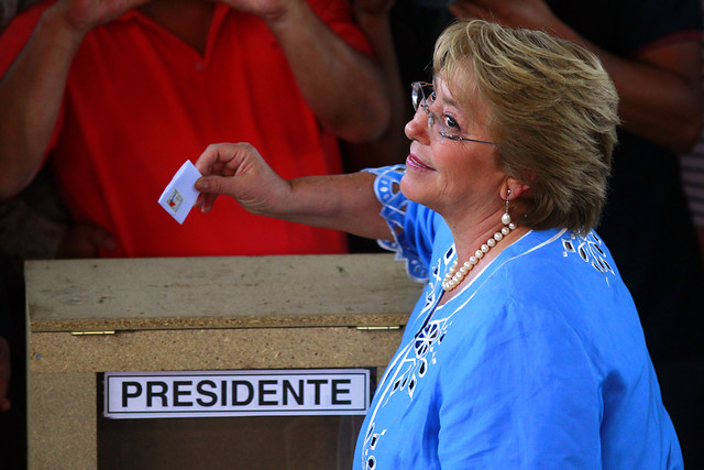 Bachelet derrota a Matthei por amplia ventaja de 62 contra 37 por ciento Bachelet derrota a Matthei por amplia ventaja de 62 contra 37 por ciento
