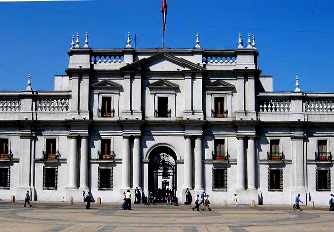 Encuesta Usach: 74% a favor de una nueva Constitución y 53 quiere un sistema previsional público que reemplace a las AFP Encuesta Usach: 74% a favor de una nueva Constitución y 53 quiere un sistema previsional público que reemplace a las AFP